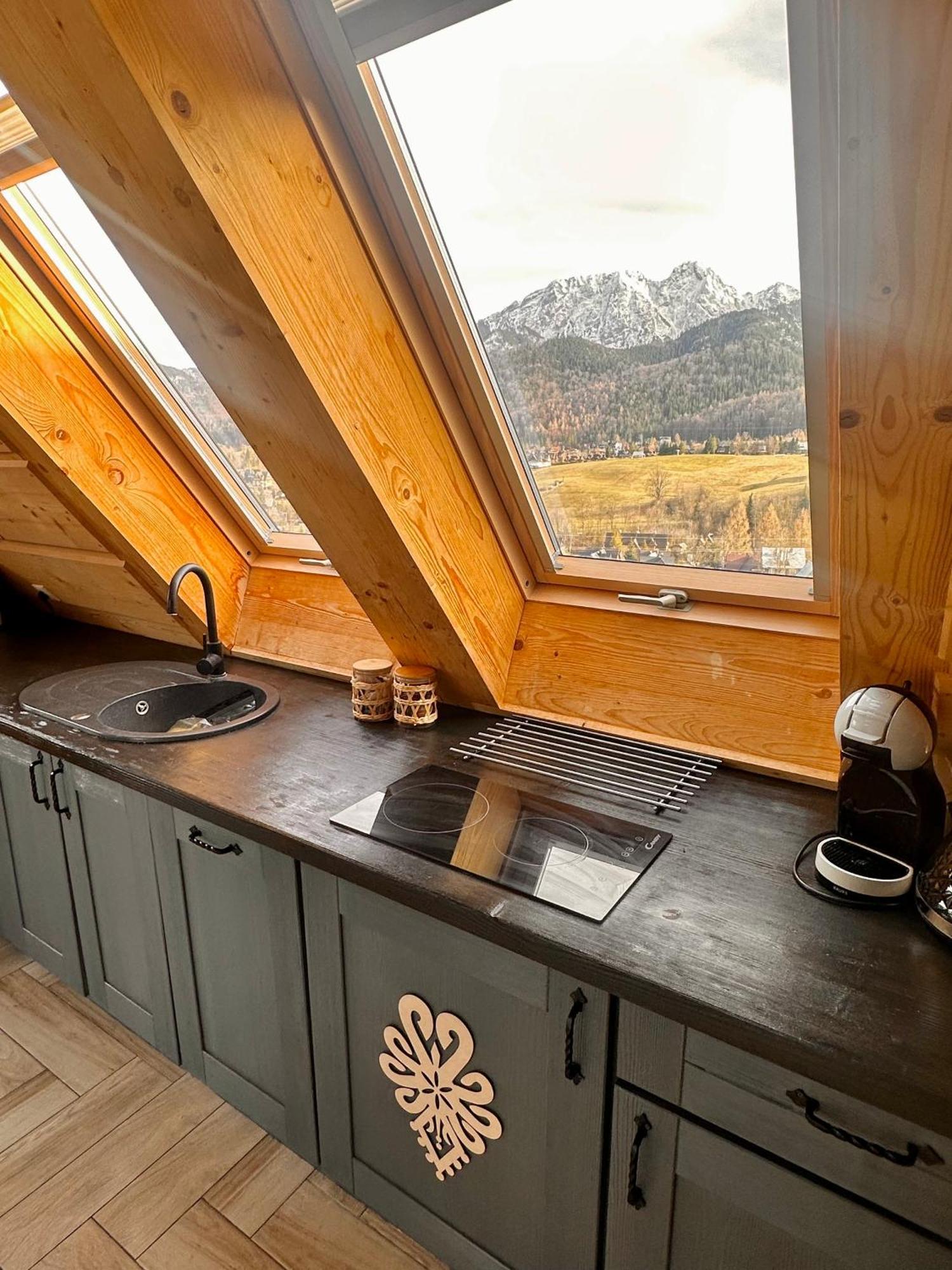 Giewont View Apartament -Top Floor Z Widokiem Na Giewont กอสเชียลิสกอ ภายนอก รูปภาพ
